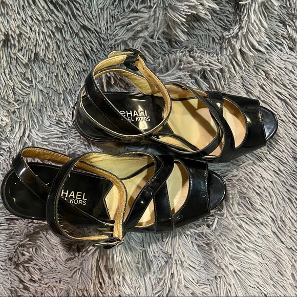 Black Michael Kors Cork Heel Open Toe - Picture 4 of 6